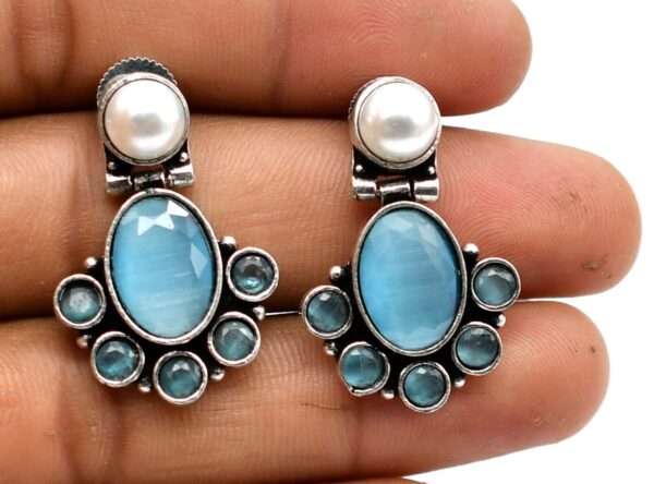 New Floral Silver Earrings - Image 4