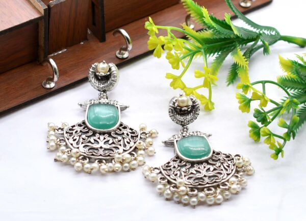 Kavya Jhumki Earrings