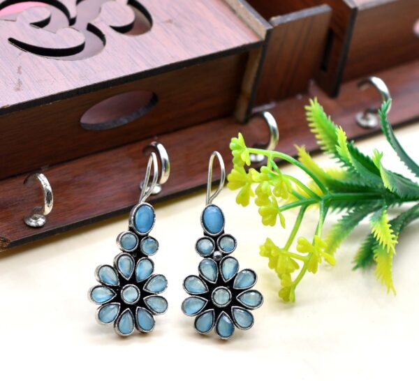 Priska Floral Hoop Earrings