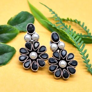 Black And Pearl Monalisa Earrings