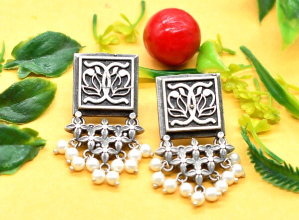 New Design Drop Earrings