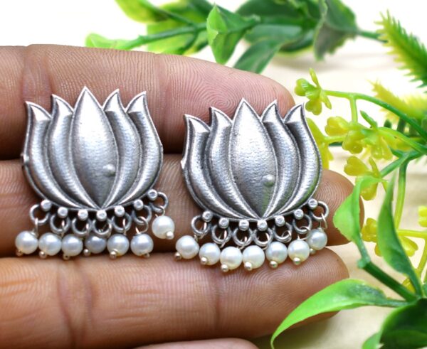 Rose Earrings Pair
